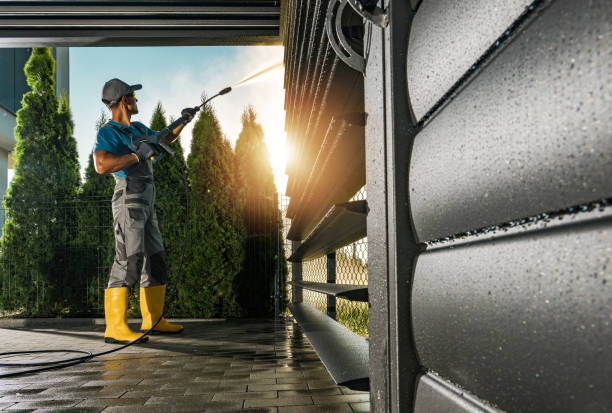 Deck Cleaning Services in Silver Springs Shores, FL