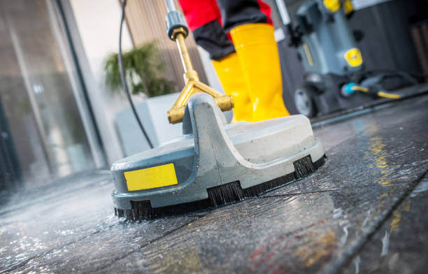Best Pressure Washing Near Me  in Silver Springs Shores, FL